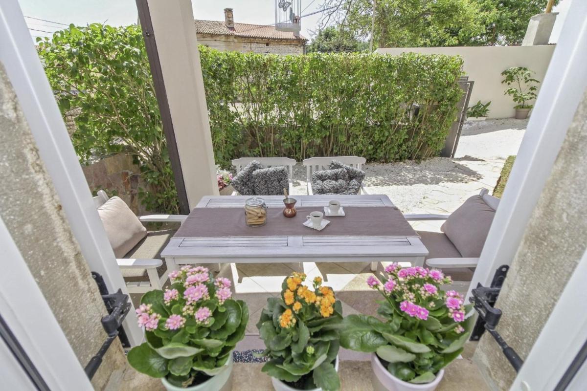 Vila Tiffany In Grabri Barban Exteriér fotografie